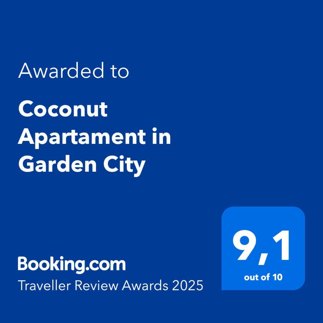 Apartment Coconut In Garden
